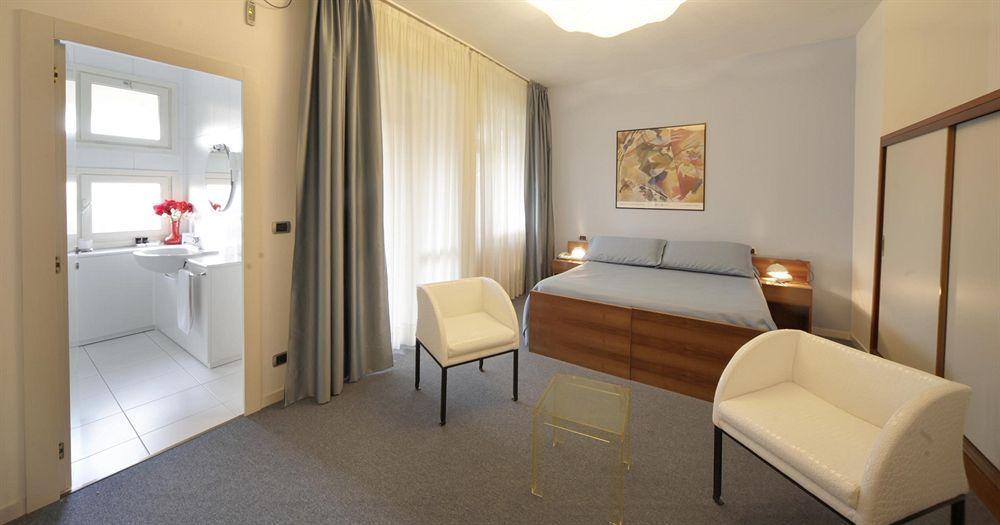 Il Cascinalenuovo Hotel Asti Eksteriør billede